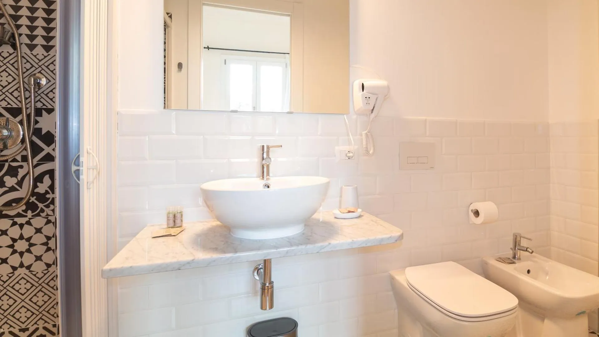 Ceramic Rooms Oristano Penzion