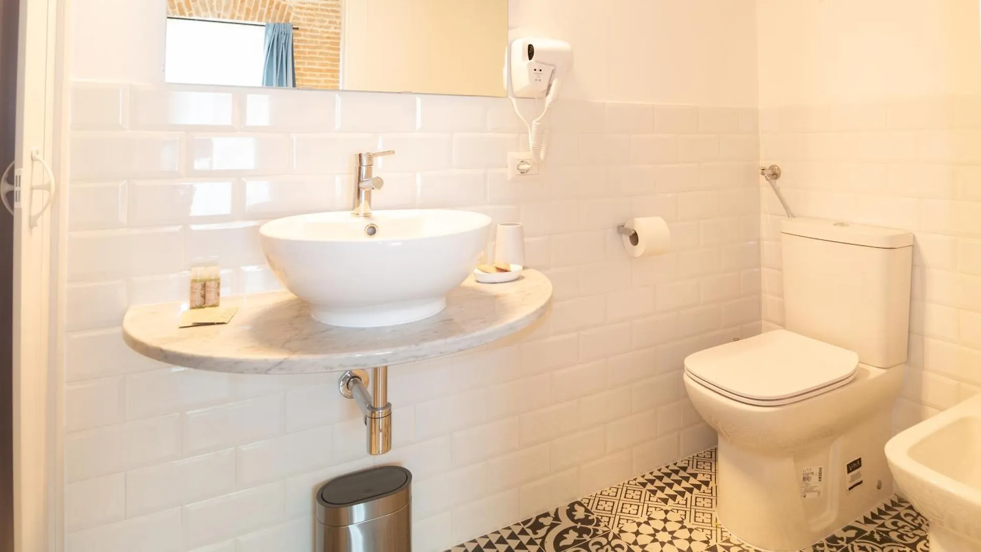 Ceramic Rooms Oristano 0*,  Italia